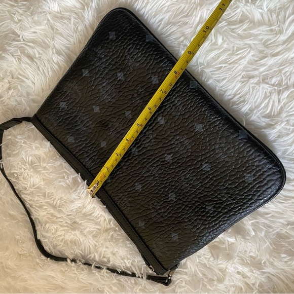 MCM Liz Pochette Black Grey Visetos Logo Monogram Print - Picture 15 of 16